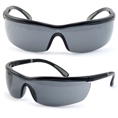 Sicherheitsbrille für Männer und Frauen mit nebel- und kratzfester Umhüllung, verstellbaren Schläfen und Nase